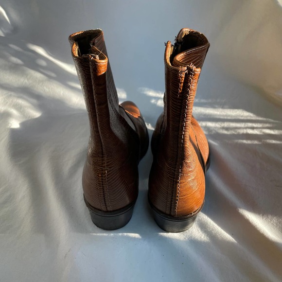 SOLD Vintage 1970s Men's Leather Cowboy Western Midi Boot Sz 9.5 - Picture 2 of 14